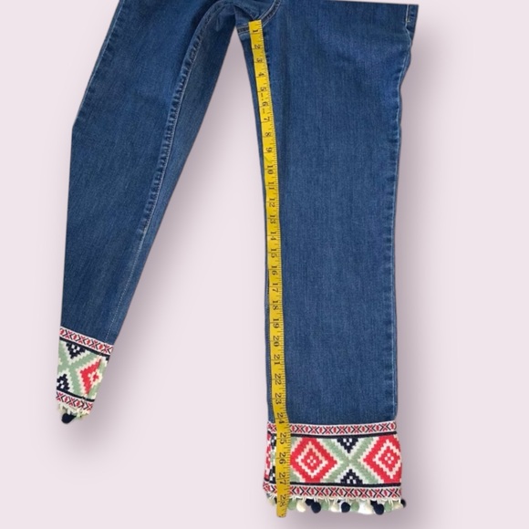 👖 Crown & Ivy Women’s Cropped Jeans Size 6 👖NEW WITH TAGS - Picture 3 of 3